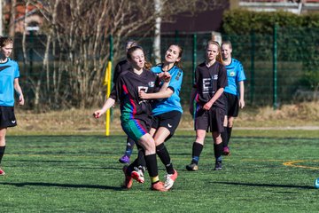 Bild 181 - B-Juniorinnen SV Henstedt-Ulzburg - MTSV Olympia Neum�nster : Ergebnis: 0:4